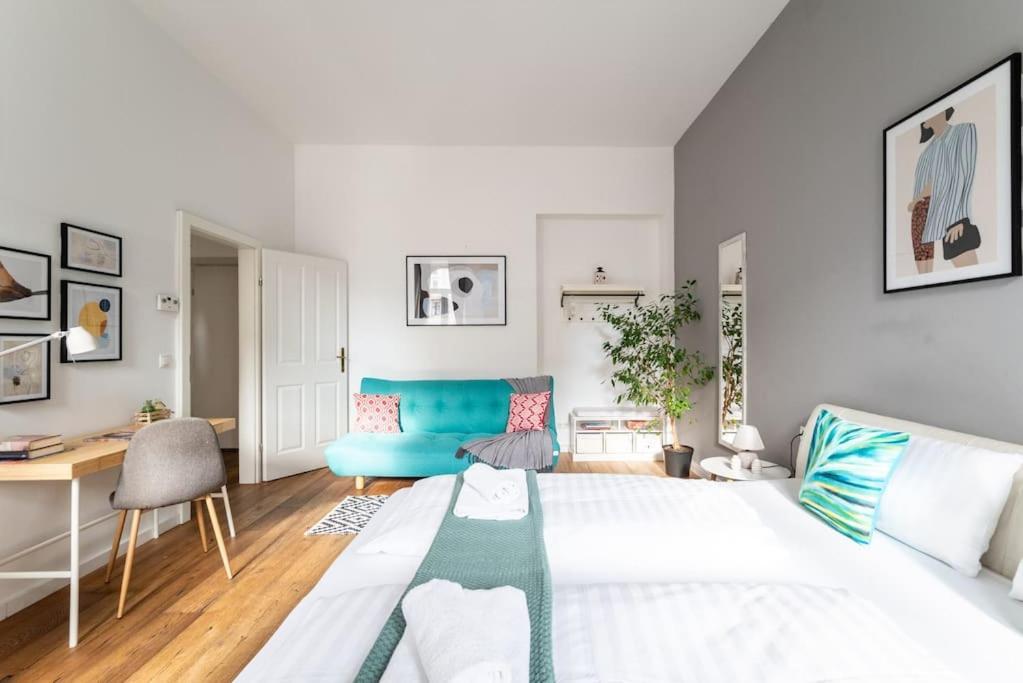 Cool 1br Near Metro & Center By Hm Apartamento